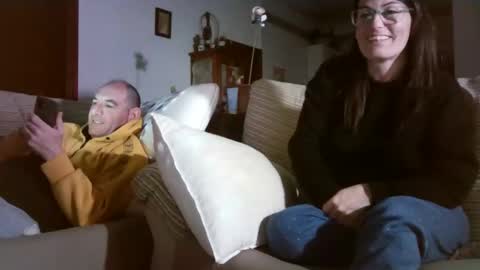 LOLA HUESO y ERIC online show from 01-13-26, 09:31