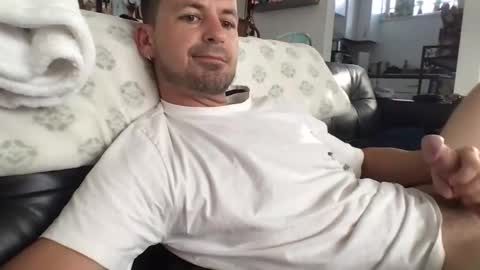 Snapshot of lolal0v3 chatting on 05-19-26, 10:49 cumsquatterz online show from 05-19-26, 10:49