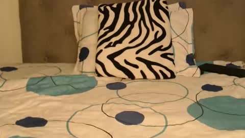 Snapshot of lolapaz3 chatting on 02-20-26, 06:26 Lola online show from 02-20-26, 06:26