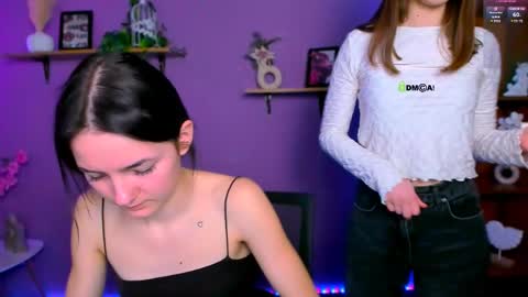 lole ti online show from 04-18-26, 07:58