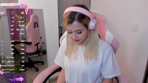 Lolly  online show from 01-06-25, 02:48