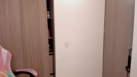 Lolly  online show from 02-14-25, 02:50