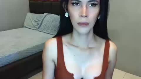 hana online show from 12-18-25, 04:51