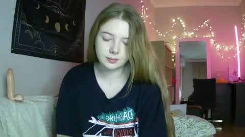 Lilly online show from 12-26-24, 04:14