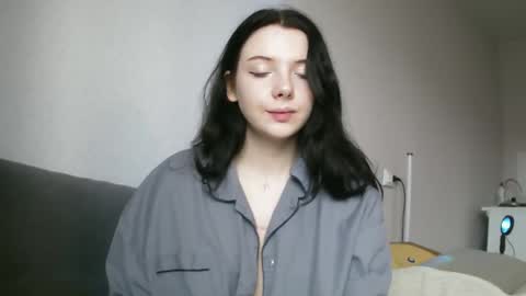 Lilly online show from 11-16-25, 11:27