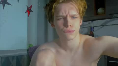 Snapshot of lolnoillimsary chatting on 04-26-26, 04:54 Nelis online show from 04-26-26, 04:54