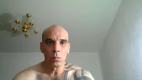 Snapshot of lolotatto chatting on 06-08-26, 01:33 lolotatto online show from 06-08-26, 01:33