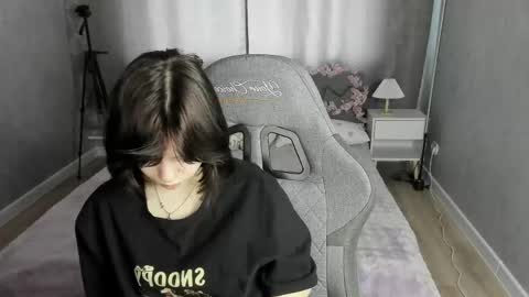 Loly online show from 05-18-26, 01:35