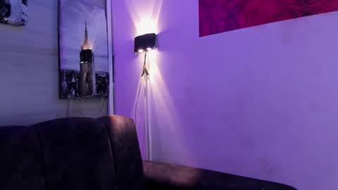 Snapshot of lolydolly_ chatting on 12-04-25, 04:44 lolydolly_ online show from 12-04-25, 04:44