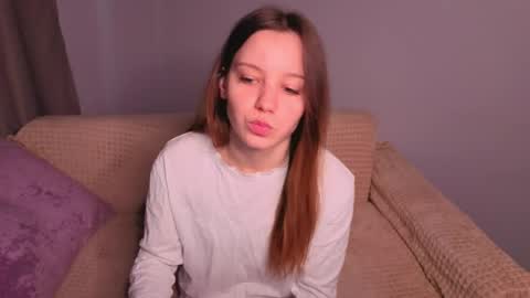 Snapshot of lolytarose chatting on 05-29-26, 01:47 lolytarose online show from 05-29-26, 01:47