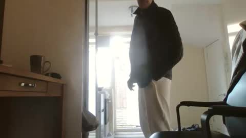 londonerg online show from 10-01-25, 04:02