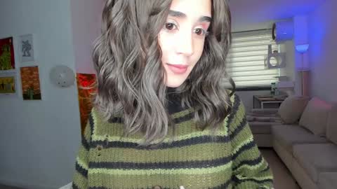 Snapshot of lonelly_lolly98 chatting on 01-04-25, 08:37 SABRINA online show from 01-04-25, 08:37