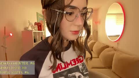 Snapshot of lonelly_lolly98 chatting on 03-08-25, 07:53 SABRINA online show from 03-08-25, 07:53