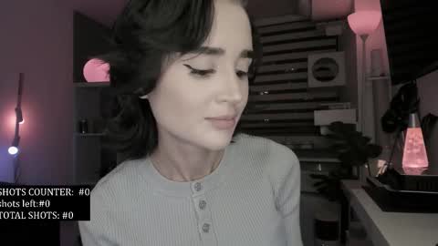 Snapshot of lonelly_lolly98 chatting on 11-30-25, 02:48 SABRINA online show from 11-30-25, 02:48