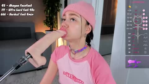 Shy EvaStreams are everyday 9 AM - 3 PM GMT 3  online show from 02-25-25, 12:58