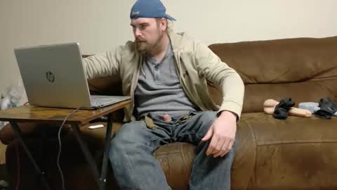 Snapshot of longhairedfreak1921 chatting on 11-14-25, 05:44 longhairedfreak1921 online show from 11-14-25, 05:44