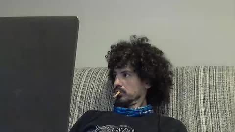 Snapshot of longnight5 chatting on 12-15-24, 07:02 Alejandro Rulitos Twitter longnight55 Intagram 5longnight5 online show from 12-15-24, 07:02