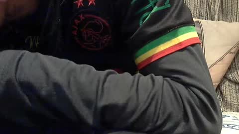 Snapshot of longnight5 chatting on 02-22-25, 08:53 Alejandro Rulitos Twitter longnight55 Intagram 5longnight5 online show from 02-22-25, 08:53