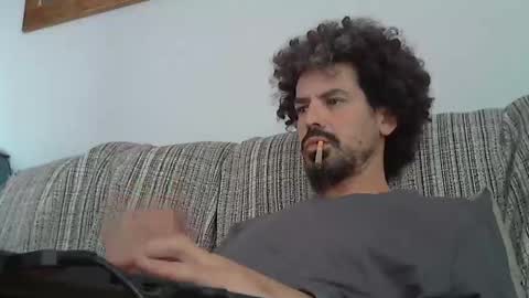 Snapshot of longnight5 chatting on 11-17-25, 01:39 Alejandro Rulitos Twitter longnight55 Intagram 5longnight5 online show from 11-17-25, 01:39