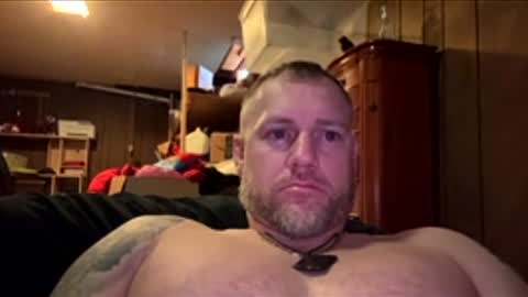 Snapshot of longstrokin8869 chatting on 04-13-26, 12:32 Bradsobad88 online show from 04-13-26, 12:32