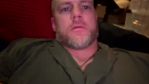 Snapshot of longstrokin8869 chatting on 04-19-26, 04:28 Bradsobad88 online show from 04-19-26, 04:28