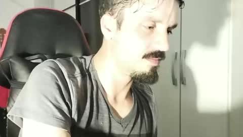 Lucas online show from 01-20-25, 06:32