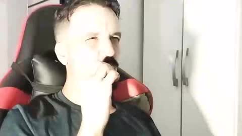 Snapshot of lookaz4010 chatting on 02-25-25, 03:27 Lucas online show from 02-25-25, 03:27