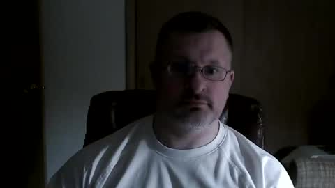 Snapshot of lookin75 chatting on 03-06-25, 04:41 lookin75 online show from 03-06-25, 04:41