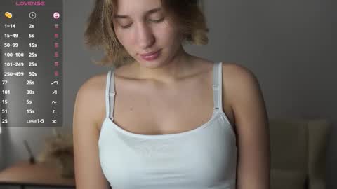 Snapshot of loookat_me chatting on 02-26-26, 07:46 Jina online show from 02-26-26, 07:46