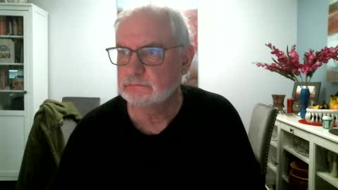 Snapshot of loop102 chatting on 12-03-24, 06:28 loop102 online show from 12-03-24, 06:28