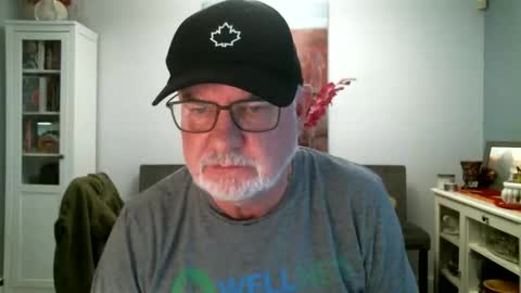 Snapshot of loop102 chatting on 05-03-26, 05:30 loop102 online show from 05-03-26, 05:30
