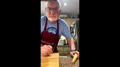Snapshot of loop102 chatting on 06-01-26, 12:23 loop102 online show from 06-01-26, 12:23