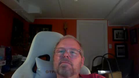 loosegravl online show from 07-20-26, 07:38