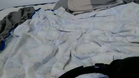 Snapshot of loov2watch chatting on 05-29-26, 07:06 Mato online show from 05-29-26, 07:06
