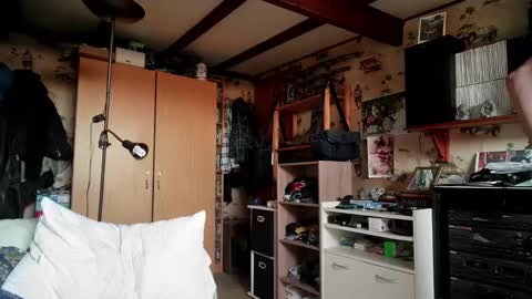 Jolasalope online show from 03-09-25, 09:13