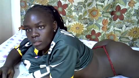 Snapshot of lora_amor chatting on 07-09-26, 10:47 lora_amor online show from 07-09-26, 10:47