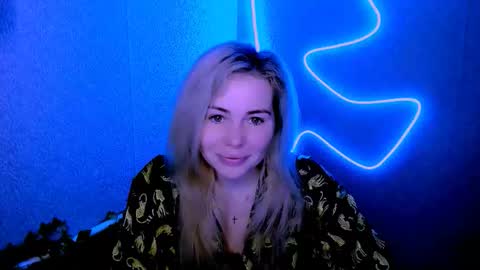 Lora online show from 03-05-26, 03:24