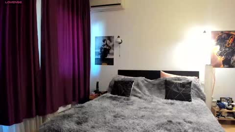 Lora online show from 01-06-25, 10:57