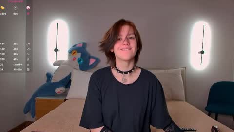 Snapshot of lorapuffs chatting on 05-01-26, 02:32 Lora online show from 05-01-26, 02:32