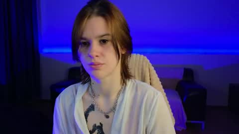 Snapshot of lorapuffs chatting on 06-09-26, 02:28 Lora online show from 06-09-26, 02:28