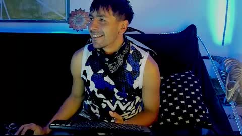 Apolo online show from 03-26-26, 03:06