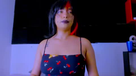 Snapshot of loredepp chatting on 06-19-26, 04:17 Lore Depp online show from 06-19-26, 04:17