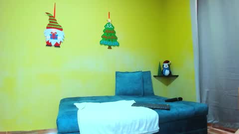 Loren Grey online show from 12-04-25, 08:28