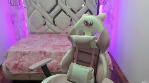 Snapshot of lorem_adams chatting on 01-24-25, 11:15 lorem_adams online show from 01-24-25, 11:15