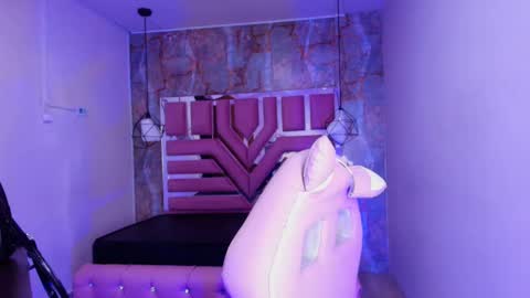 Snapshot of lorem_adams chatting on 09-10-25, 11:10 lorem_adams online show from 09-10-25, 11:10