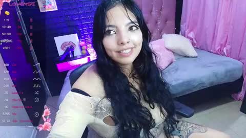 Loren online show from 09-19-25, 02:57