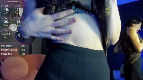 Snapshot of loren_daze chatting on 02-22-25, 05:13 Loren online show from 02-22-25, 05:13