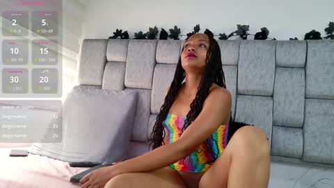 Snapshot of loren_ortiiz chatting on 12-17-25, 06:03 loren_ortiiz online show from 12-17-25, 06:03