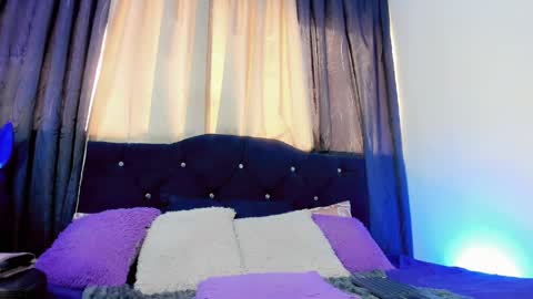 lesly lorena online show from 04-07-26, 07:14