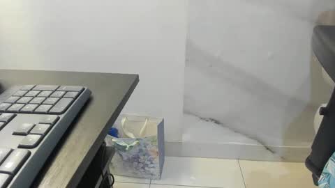 Snapshot of lorena_watson chatting on 02-15-25, 07:06 lorena_watson online show from 02-15-25, 07:06